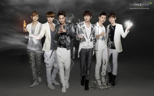 EXO演唱会歌曲365换衣服视频大全，一场视听与时尚的魔法盛宴
