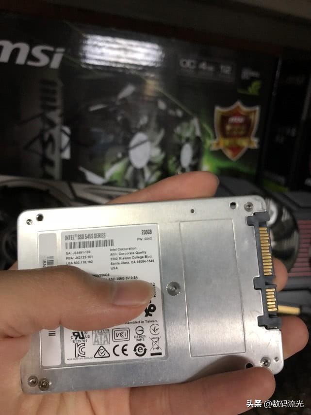 华硕B365M-K装机视频，从零开始，我亲手装了一台电脑